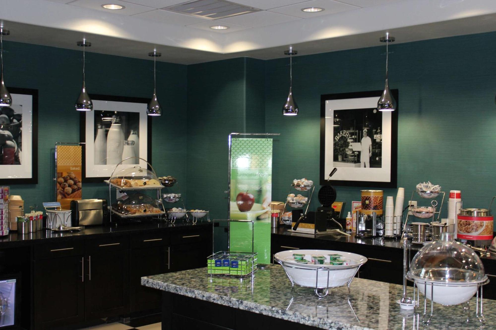 Hampton Inn Cotulla Εξωτερικό φωτογραφία